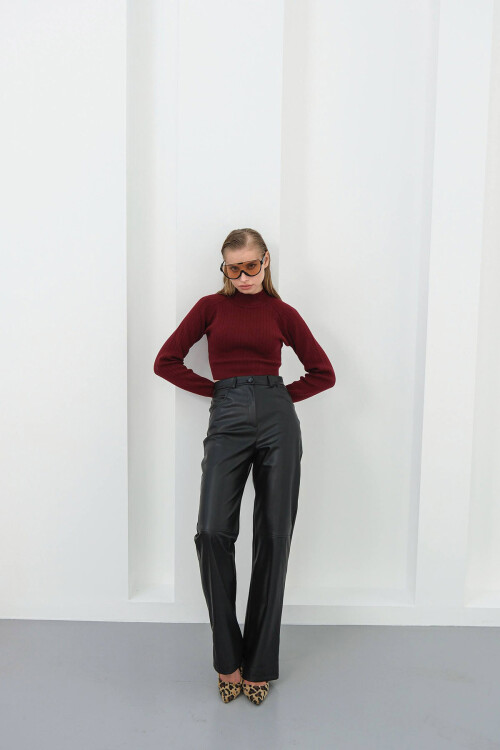 Siyah Çift Cepli Fit Kesim Suni Deri Pantolon BCHN-25267542