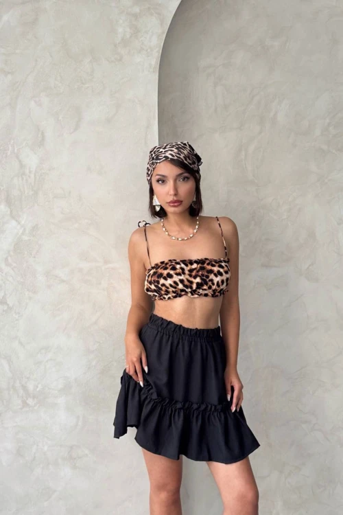 Siyah Eteği Volanlı Fırfırlı Etek BCHN-2525808