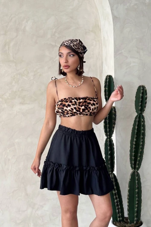 Siyah Eteği Volanlı Fırfırlı Etek BCHN-2525808