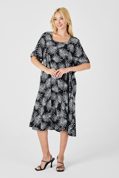 Siyah Geniş Yaka Desenli Midi Boy Elbise BCVL-254009