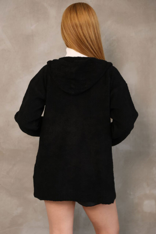 Siyah Kapüşonlu Çift Cepli Yumuşak Dokulu Triko Hırka BCES-252016