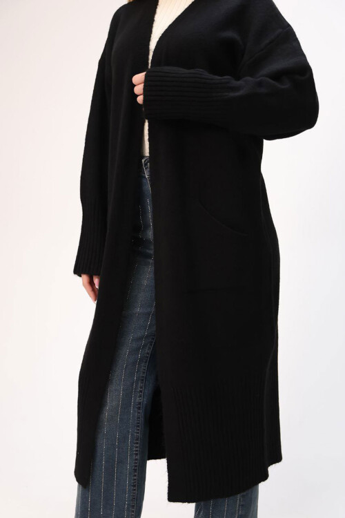 Siyah Salaş Yumuşak Dokulu Triko Hırka BCES-252009