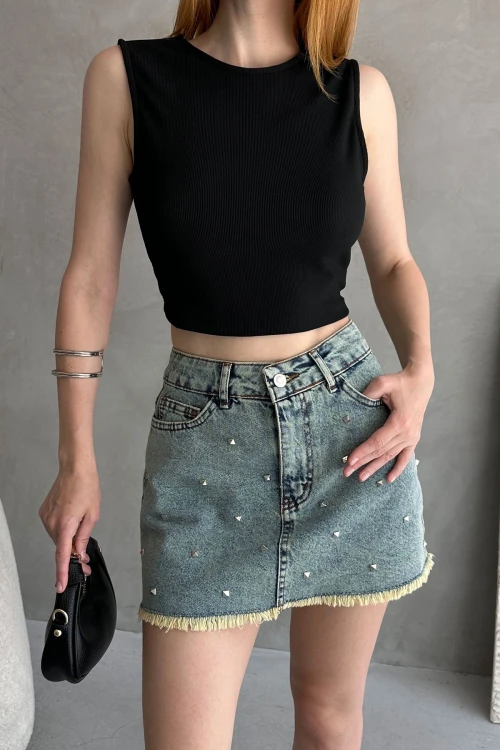 Siyah Sırtı Kemer Detaylı Kaşkorse Crop Bluz