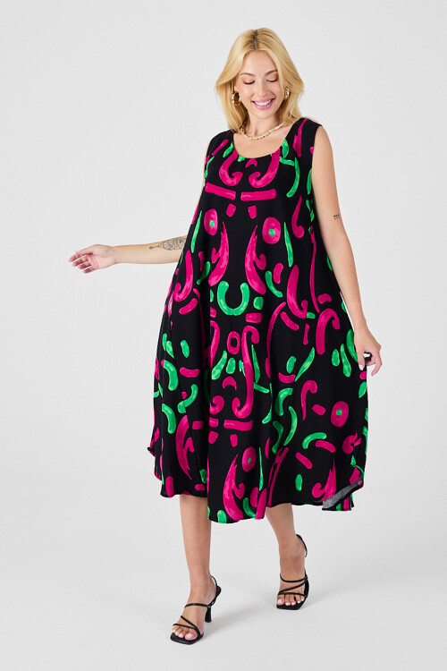 Siyah U Yaka Kolsuz Asimetrik Kesim Midi Boy Elbise BCVL-254017