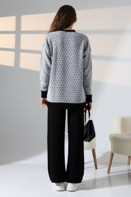 Siyah V Yaka Düğmeli Hırka Ve Pantolon Alt Üst Triko Takım BCES-252011