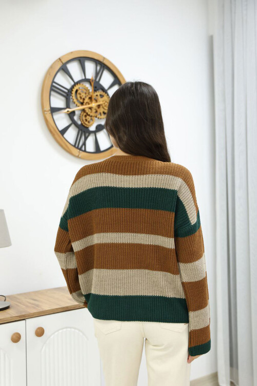 Tarçın Kahve Bisiklet Yaka Çizgi Desenli Triko Kazak BCES-252006