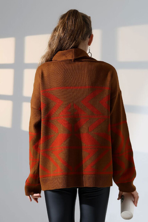 Tarçın Kahve Çift Düğme Detaylı Desenli Triko Hırka BCES-252021