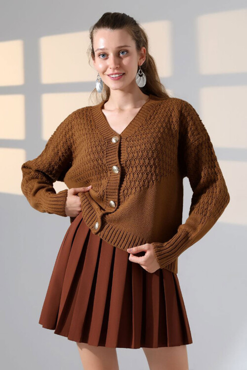 Tarçın Kahve Motif Desenli Düğmeli Triko Hırka BCES-252027