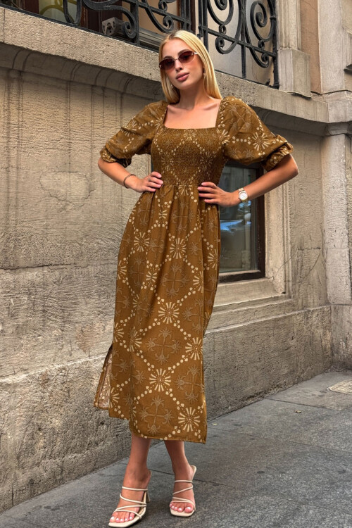 Tarçın Kare Yaka Beli Çiçek Desenli Dokuma Yazlık Elbise BCVL-25V095-1