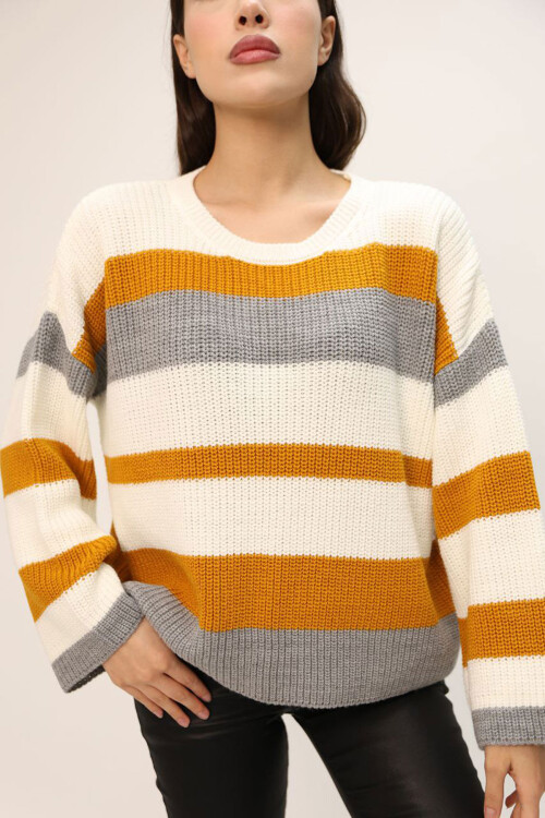 Turuncu Bisiklet Yaka Çizgi Desenli Triko Kazak BCES-252006