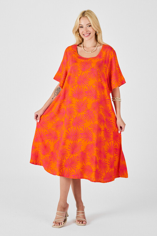 Turuncu Geniş Yaka Desenli Midi Boy Elbise BCVL-254009