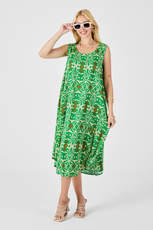 Yeşil Asimetrik Kesim U Yaka Desenli Elbise BCVL-254018