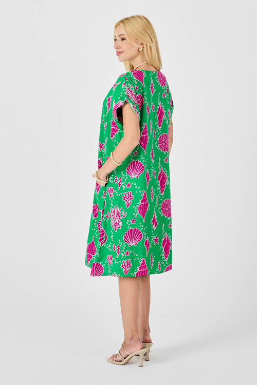 Yeşil Deniz Kabuğu Desenli V Yaka Oversize Elbise BCVL-254022