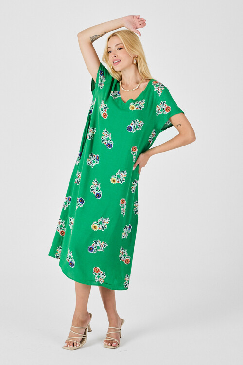 Yeşil Desenli Derin V Yaka Midi Boy Elbise BCVL-254008