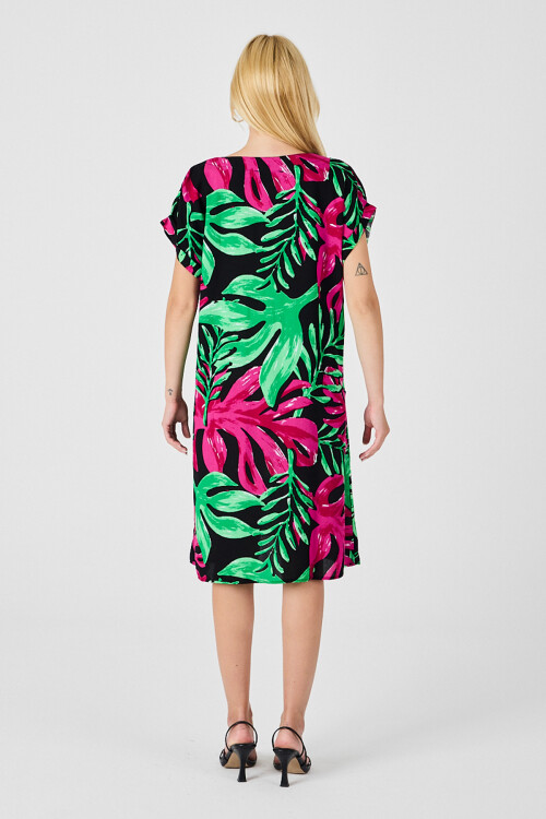 Yeşil-Fuşya Tropik Desenli V Yaka Rahat Kesim Elbise BCVL-254020