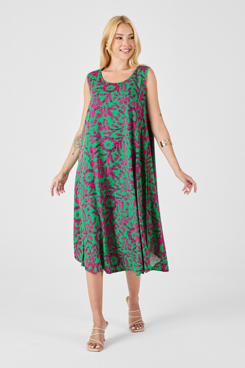 Yeşil-Fuşya U Yaka Kolsuz Eteği Asimetrik Kesim Desenli Midi Boy Elbise BCVL-254016