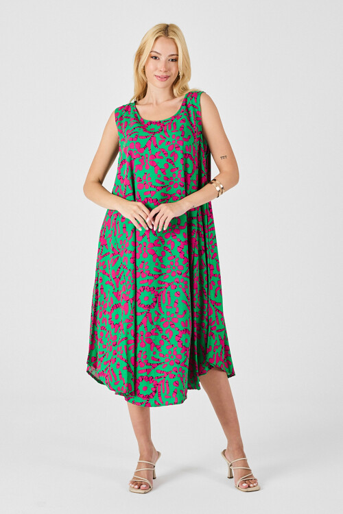 Yeşil-Fuşya U Yaka Kolsuz Eteği Asimetrik Kesim Desenli Midi Boy Elbise BCVL-254016