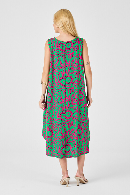 Yeşil-Fuşya U Yaka Kolsuz Eteği Asimetrik Kesim Desenli Midi Boy Elbise BCVL-254016