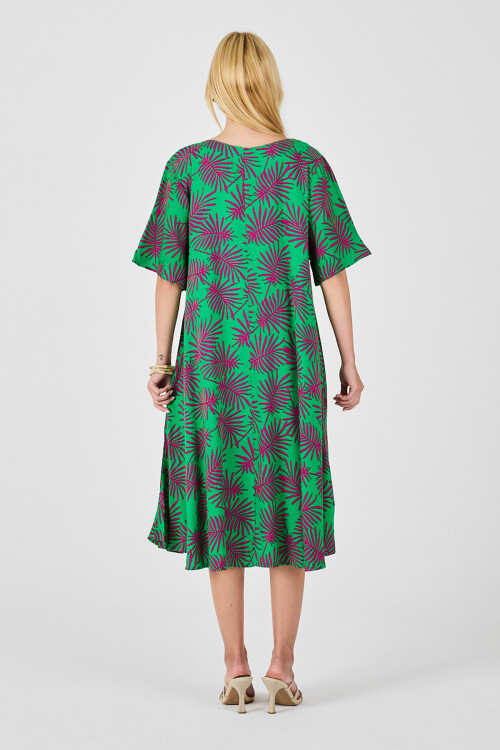 Yeşil Geniş Yaka Desenli Midi Boy Elbise BCVL-254009