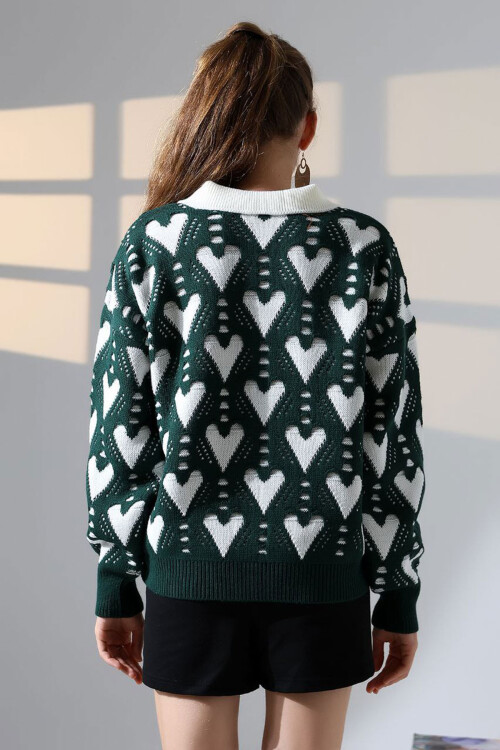 Yeşil Polo Yaka Kalp Desenli Triko Kazak BCES-252026