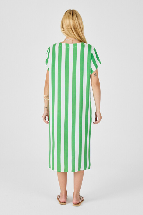 Yeşil V Yaka Kısa Kollu Rahat Kesim Elbise BCVL-254003