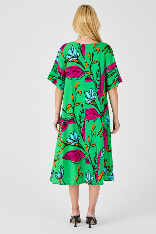 Yeşil Yaprak Desenli U Yaka Kısa Kollu Midi Boy Elbise BCVL-254011