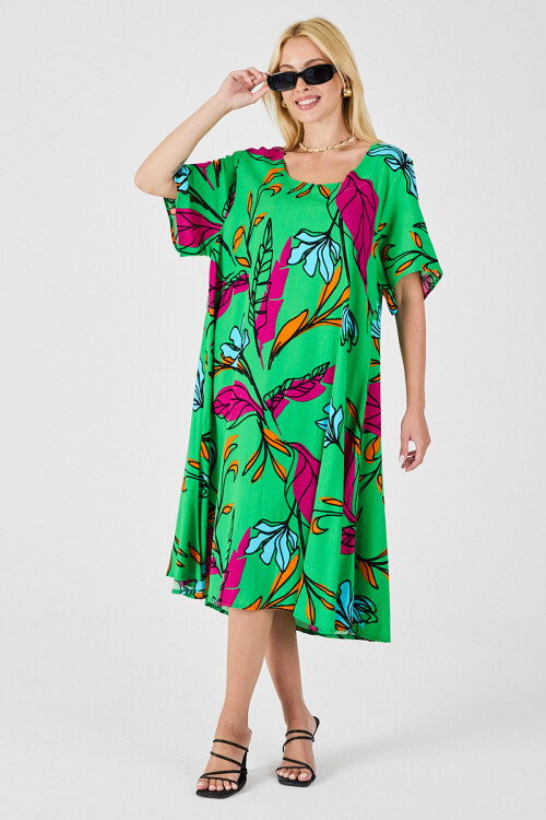 Yeşil Yaprak Desenli U Yaka Kısa Kollu Midi Boy Elbise BCVL-254011