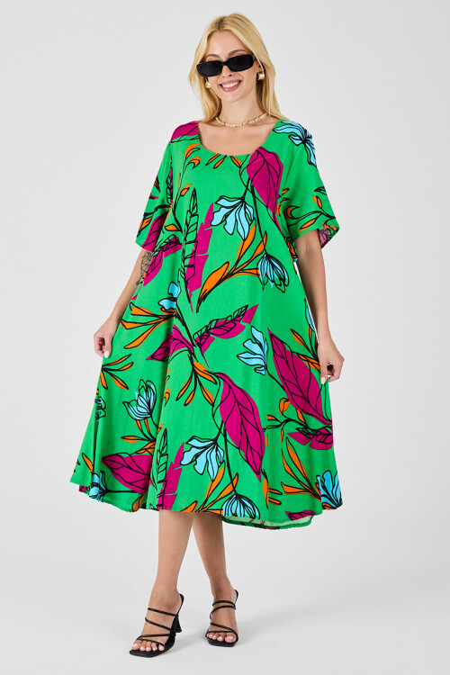 Yeşil Yaprak Desenli U Yaka Kısa Kollu Midi Boy Elbise BCVL-254011