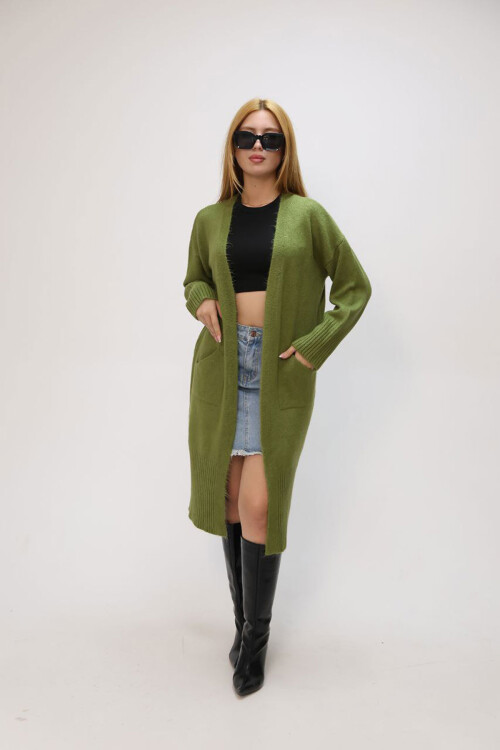 Zeytin Yeşili Salaş Yumuşak Dokulu Triko Hırka BCES-252009