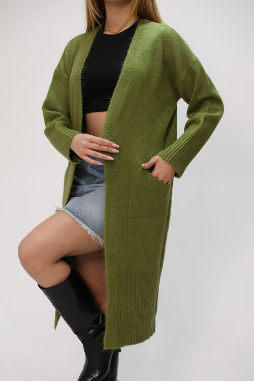 Zeytin Yeşili Salaş Yumuşak Dokulu Triko Hırka BCES-252009