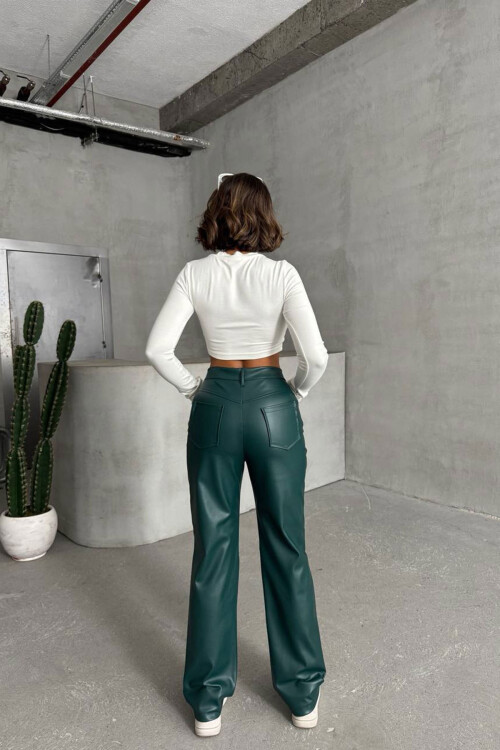 Zümrüt Çift Cepli Fit Kesim Suni Deri Pantolon BCHN-25267542