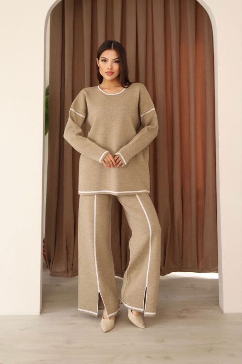 Bej Çizgi Desenli Triko Kazak Ve Yırtmaçlı Pantolon Triko Alt Üst Takım BCES-253008