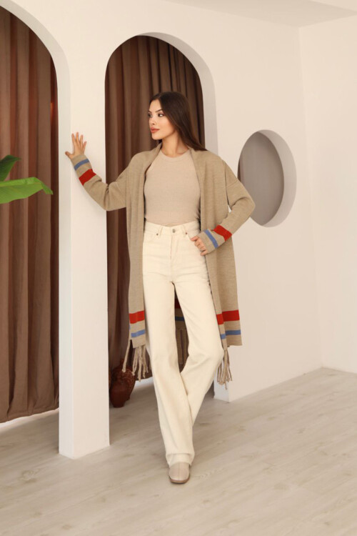 Bej Püsküllü Renk Bloklu Uzun Triko Hırka BCES-253002