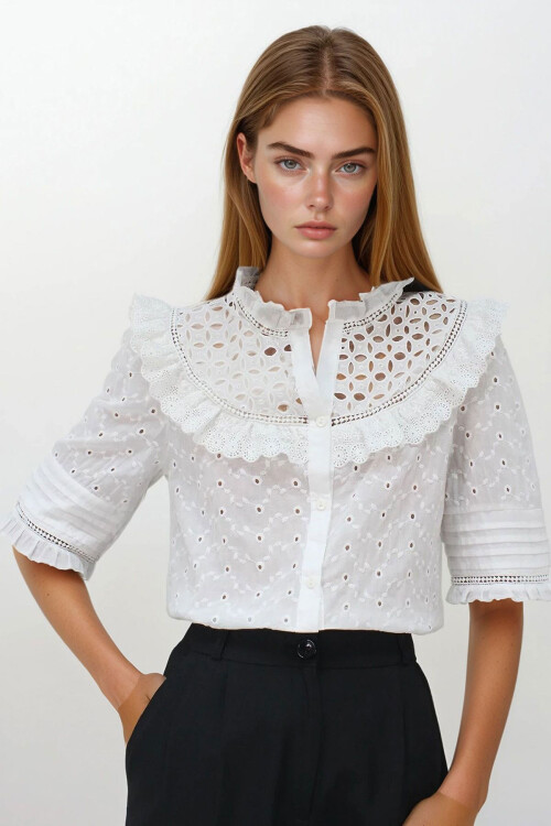 Beyaz Yarım Kol Delik Ajurlu Fisto Gömlek BCHESQ-251141