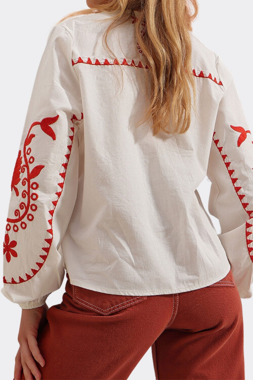 Ekru Hakim Yaka Kabartmalı Nakış İşlemeli Premium Keten Gömlek BCHESQ-251093