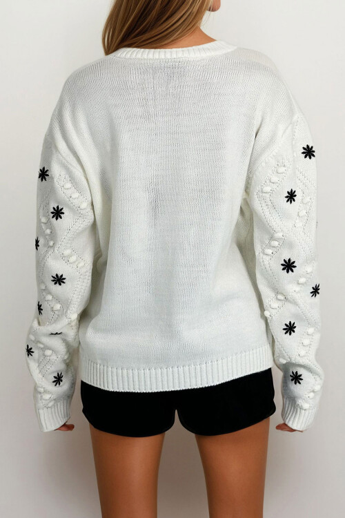 Ekru Nakışlı Triko Kazak BCHESQ-251114