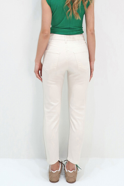 Ekru Normal Bel Beş Cepli Mom Jean Pantolon BCHNW-251183