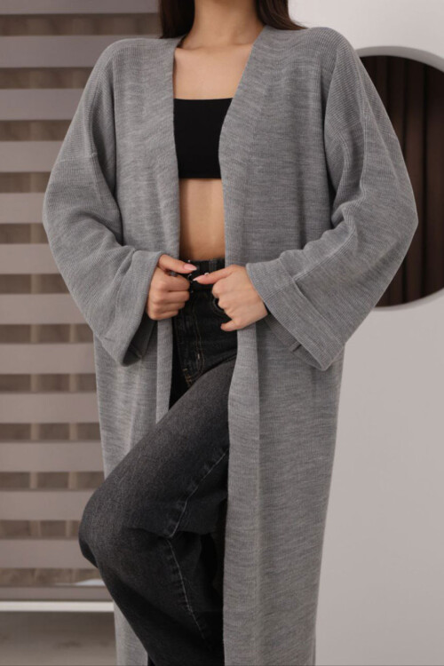 Gri Duble Kol Oversize Uzun Salaş Triko Hırka BCES-253010