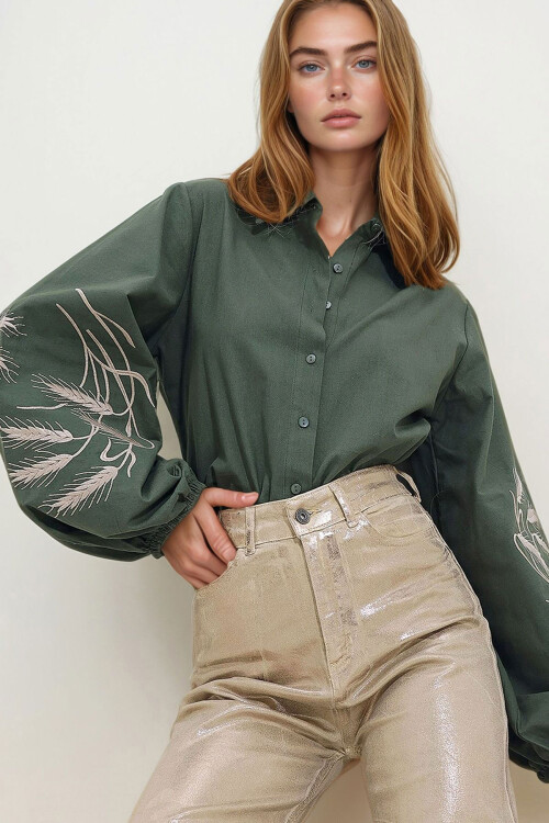 Haki Kolları İşlemeli Poplin Dokuma Gömlek BCHESQ-251033