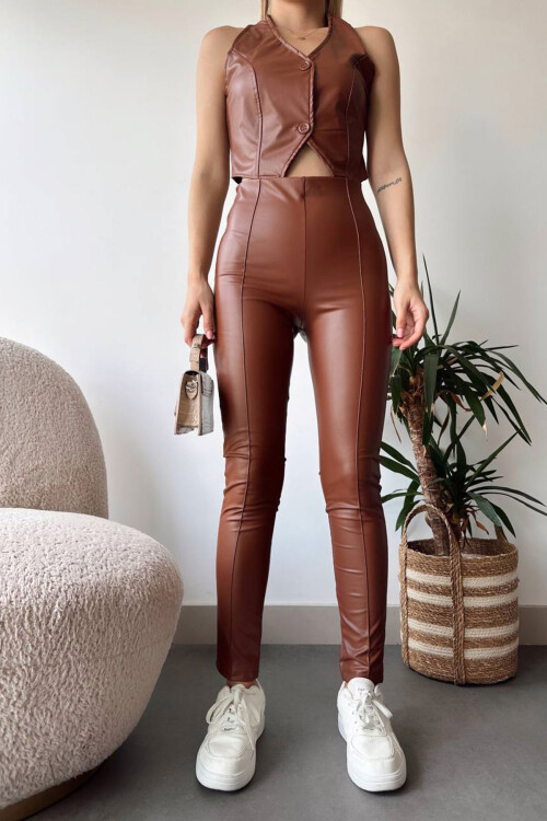 Kahverengi Yüksek Bel Çimalı Suni Deri Stretch Fit Tayt BCHN-2526628