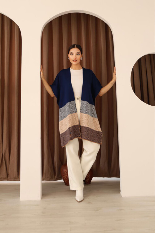 Lacivert Zigzag Desenli Renk Bloklu Geniş Kesim Hırka BCES-253006