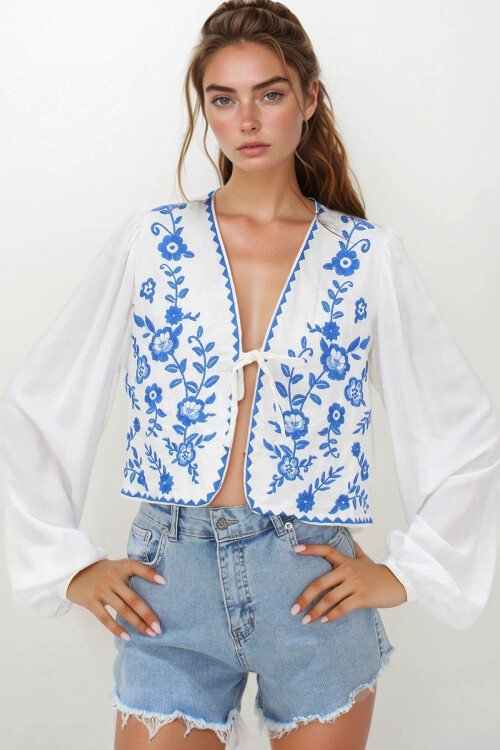 Mavi Nakışlı Bağlamalı Ceten Crop Ceket BCHESQ-251140