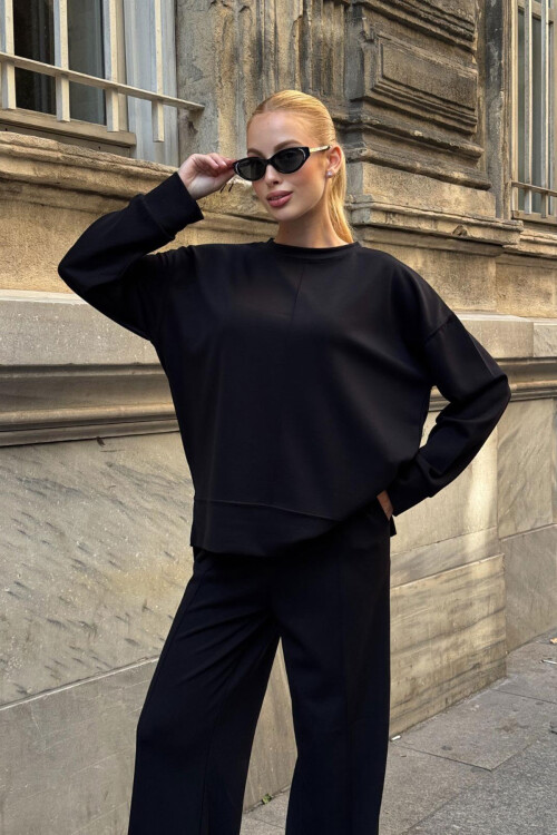 Siyah Bisiklet Yaka Yırtmaç Detaylı Bluz Ve Rahat Kesim Pantolon Modal Alt Üst Takım BCVL-25V215