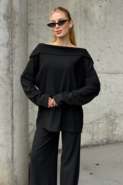 Siyah Düşük Yaka Rahat Kesim Yumuşak Dokulu Bluz Ve Pantolon Alt Üst Takım BCVL-25V234