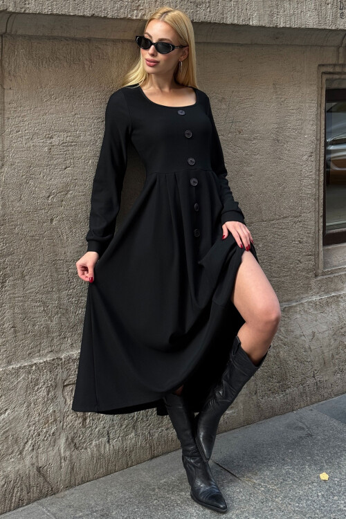 Siyah Geniş Yaka Düğme Detaylı Çift Cepli Yumuşak Dokulu Kumaş Örme Elbise BCVL-25V239