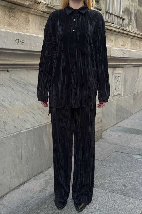 Siyah Gömlek Ve Palazzo Pantolon Piliseli Kumaş Dokuma Alt Üst Takım BCVL-25V236