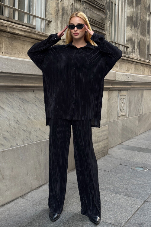 Siyah Gömlek Ve Palazzo Pantolon Piliseli Kumaş Dokuma Alt Üst Takım BCVL-25V236