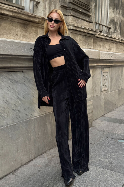 Siyah Gömlek Ve Palazzo Pantolon Piliseli Kumaş Dokuma Alt Üst Takım BCVL-25V236