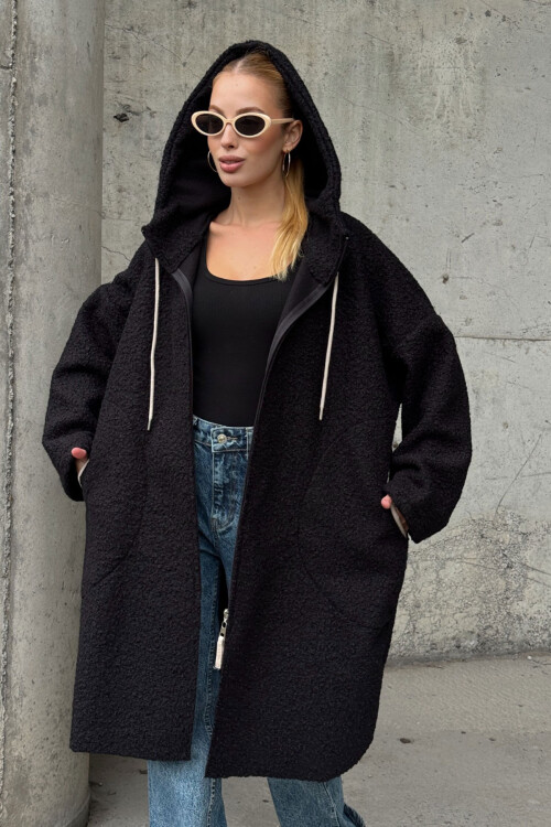 Siyah Kapüşonlu Çift Cepli Oversize Buklet Ceket Kaban BCVL-25V606