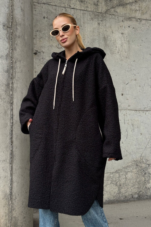 Siyah Kapüşonlu Çift Cepli Oversize Buklet Ceket Kaban BCVL-25V606